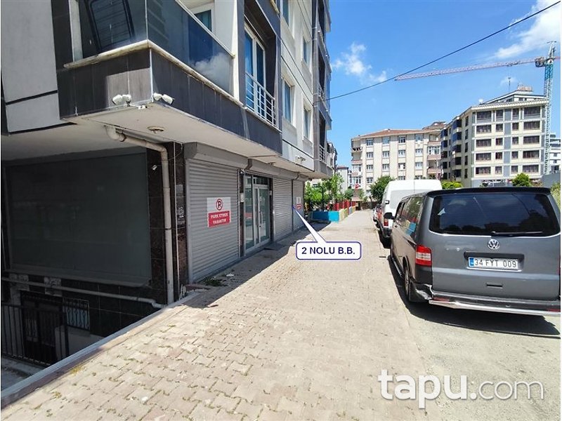 Esenyurt Akevler Mahallesi'nde 141 m2 Depolu Dükkan