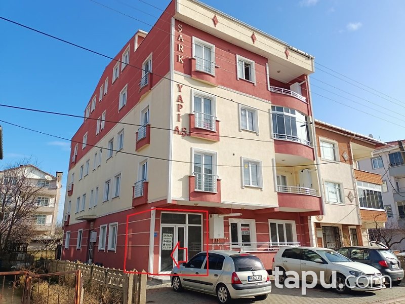 Tekirdağ Muratlı İstiklal Vatan Caddesi'nde 208 m2 Dubleks Dükkan