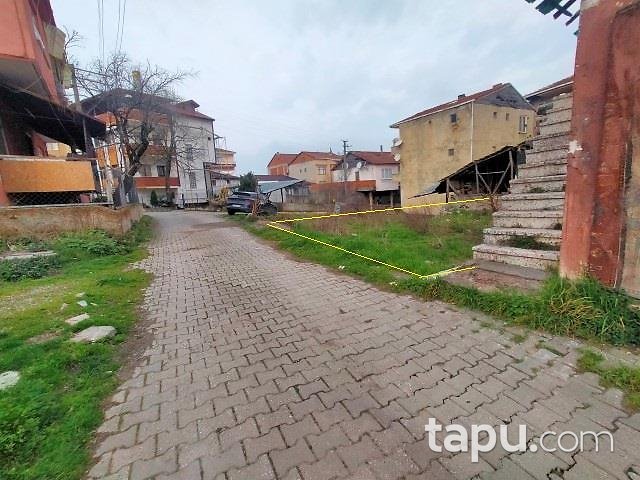 Kartepe Çepni Mahallesi'nde Hisseli 75 m2 Bahçe