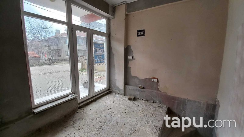 Tekirdağ Muratlı İstiklal Vatan Caddesi'nde 208 m2 Dubleks Dükkan