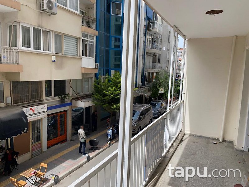 İzmir Konak Kültür Mahallesi'nde 3+1 Daire