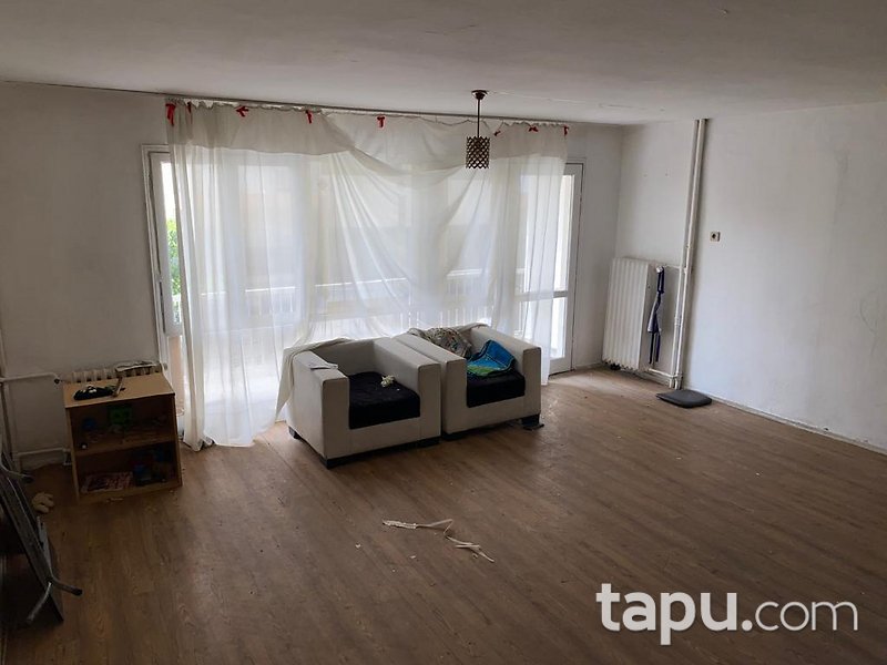 İzmir Konak Kültür Mahallesi'nde 3+1 Daire
