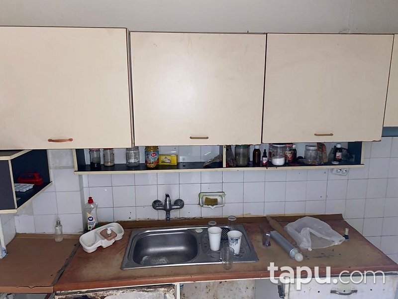 İzmir Konak Kültür Mahallesi'nde 3+1 Daire