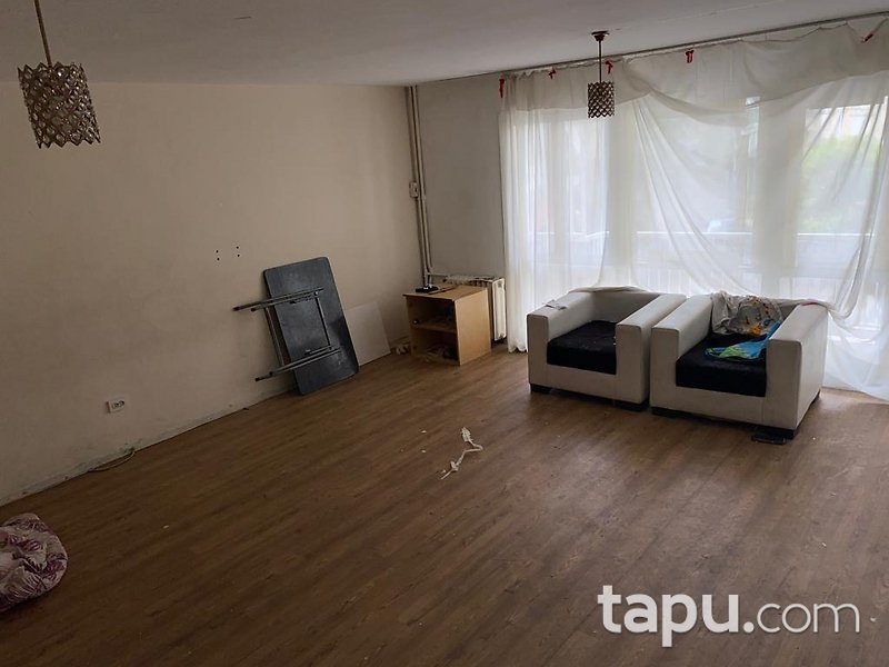 İzmir Konak Kültür Mahallesi'nde 3+1 Daire