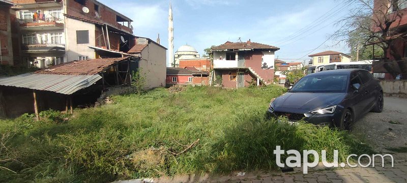 Kartepe Çepni Mahallesi'nde Hisseli 75 m2 Bahçe