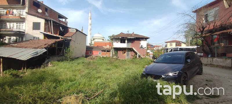 Kartepe Çepni Mahallesi'nde Hisseli 75 m2 Bahçe
