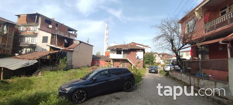 Kartepe Çepni Mahallesi'nde Hisseli 75 m2 Bahçe