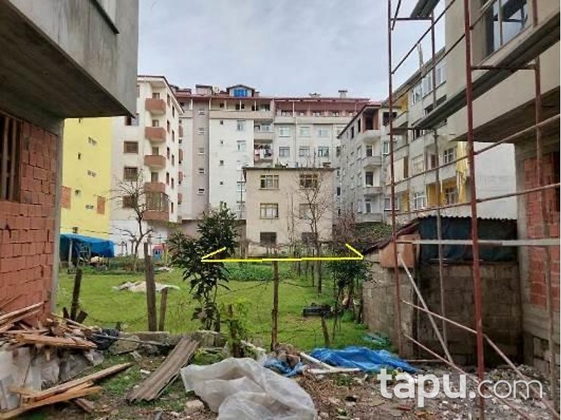 Rize Ardeşen Yavuz Selim Mahallesinde 262 m2 Bina
