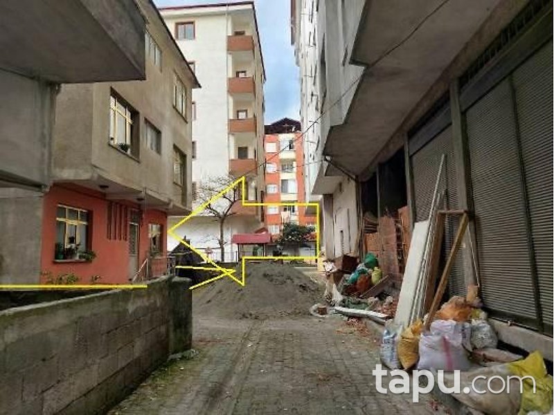 Rize Ardeşen Yavuz Selim Mahallesinde 262 m2 Bina