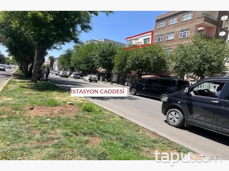 Diyarbakır Yenişehir İstasyon Bulvarı'nda 3+1 Daire