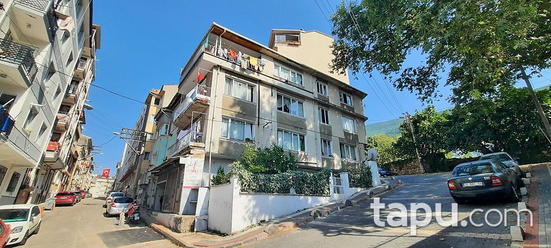 Bursa Yıldırım'da 4 Katlı Bina (BS-01108)