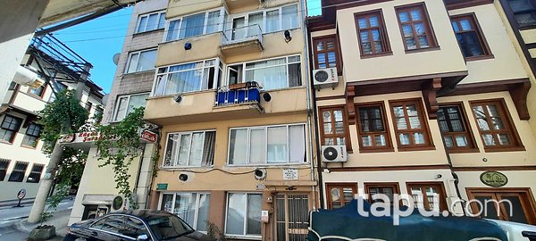 Bursa Yıldırım Karaağaç'ta 4 Katlı Bina (BS-01111)