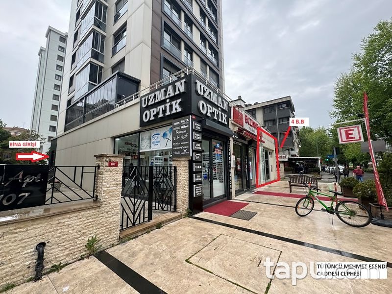 Kadıköy Göztepe'de Tabela Değeri Yüksek 193 m2 Dükkan