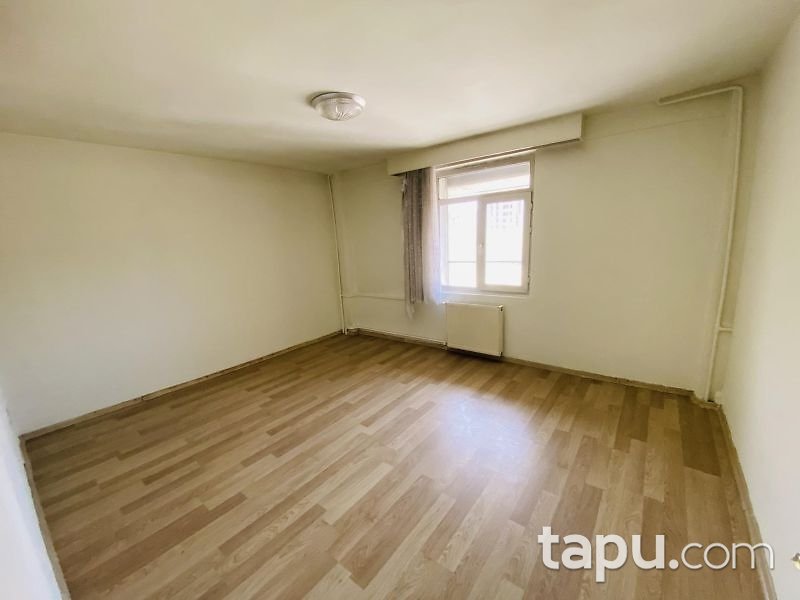 Şehitkamil Korutürk İşlek Cadde'de 580 m2 Ticari Bina