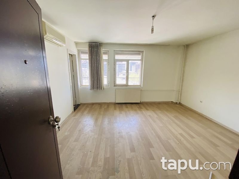 Şehitkamil Korutürk İşlek Cadde'de 580 m2 Ticari Bina
