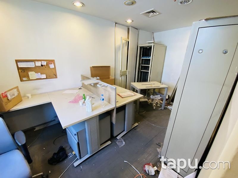 Şehitkamil Korutürk İşlek Cadde'de 580 m2 Ticari Bina