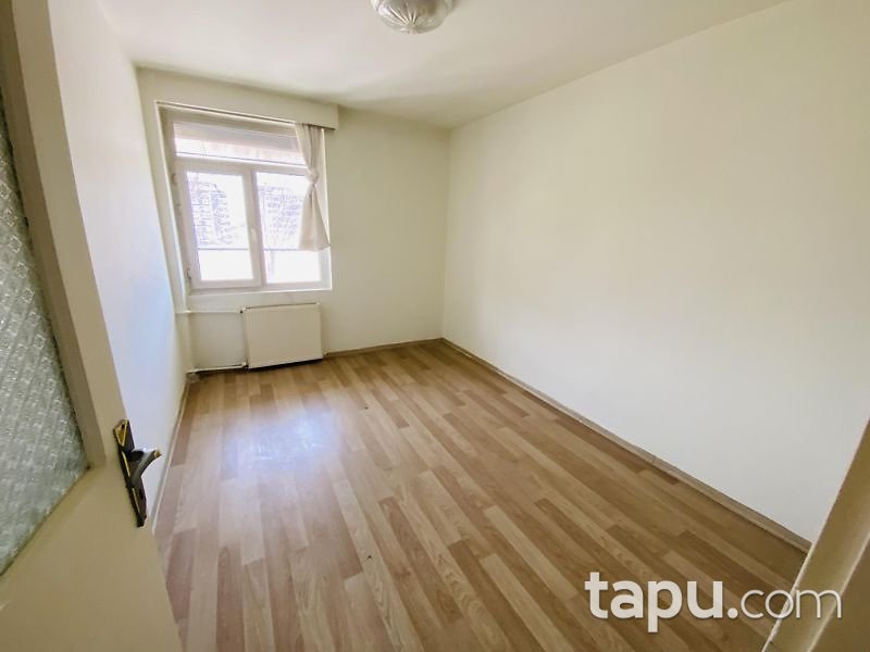 Şehitkamil Korutürk İşlek Cadde'de 580 m2 Ticari Bina