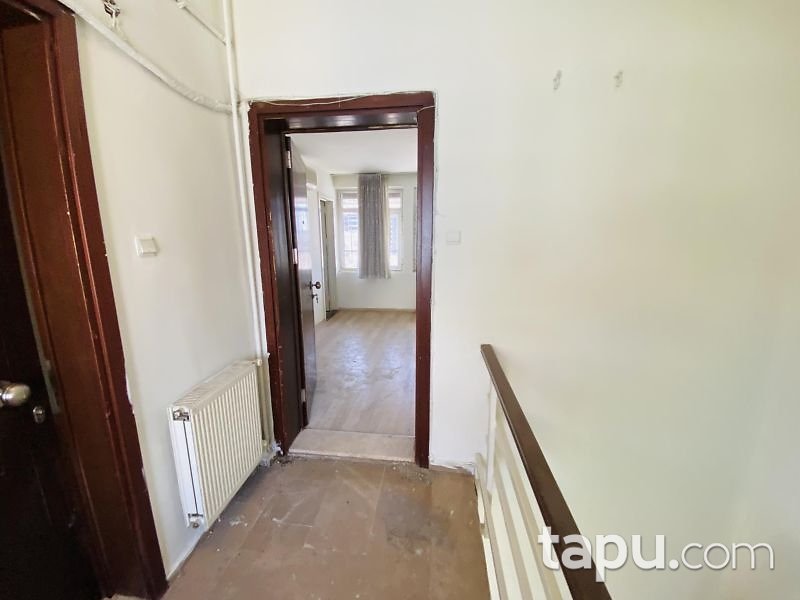 Şehitkamil Korutürk İşlek Cadde'de 580 m2 Ticari Bina