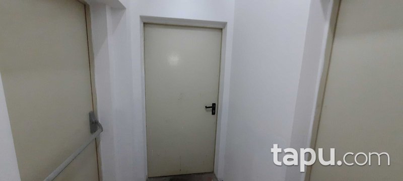 Kadıköy Göztepe'de Tabela Değeri Yüksek 193 m2 Dükkan