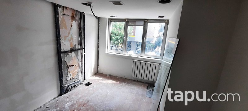 Kentsel Dönüşüme Uygun Bahçelievler Beyazıt Caddesi'nde 363 m2 Mağaza