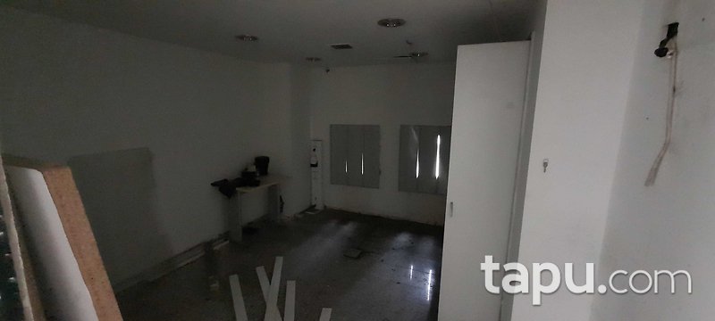 Kentsel Dönüşüme Uygun Bahçelievler Beyazıt Caddesi'nde 363 m2 Mağaza