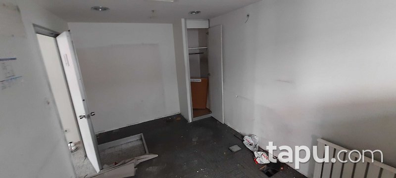 Kentsel Dönüşüme Uygun Bahçelievler Beyazıt Caddesi'nde 363 m2 Mağaza