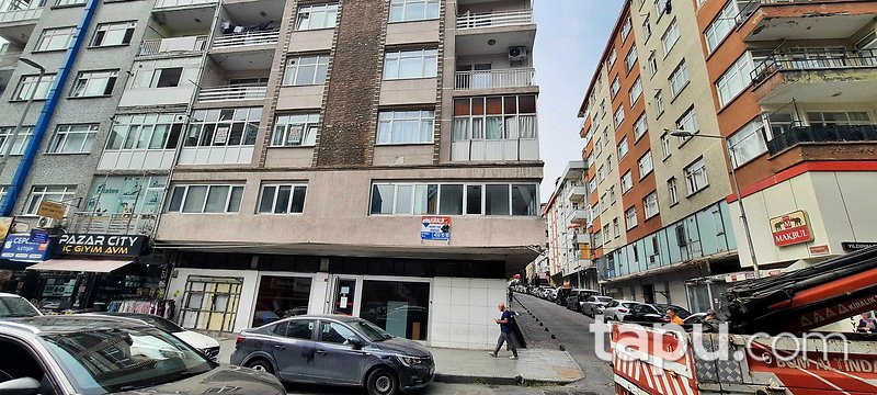 Kentsel Dönüşüme Uygun Bahçelievler Beyazıt Caddesi'nde 363 m2 Mağaza