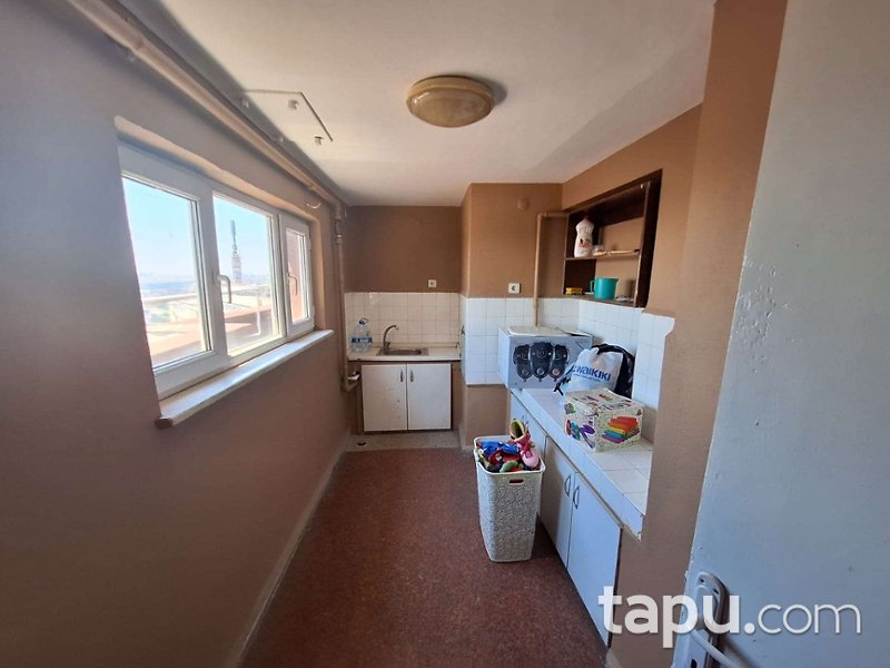 Şişli Kaptanpaşa İETT Blokları Yıldız Sitesi'nde Hisseli İşyeri