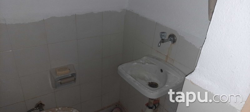 Osmangazi Çekirge Mahallesi'nde 33 m2 Depo (BS-00864)