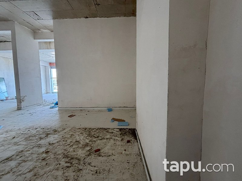 Bilecik Merkez Cemre Yaşam Sitesi'nde 180 m2 Dükkan (306529)