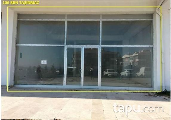 Bilecik Merkez Cemre Yaşam Sitesi'nde 180 m2 Dükkan (306529)