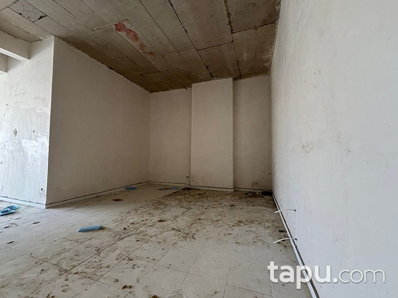 Bilecik Merkez Cemre Yaşam Sitesi'nde 180 m2 Dükkan (306529)