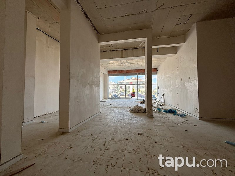 Bilecik Merkez Cemre Yaşam Sitesi'nde 180 m2 Dükkan (306529)