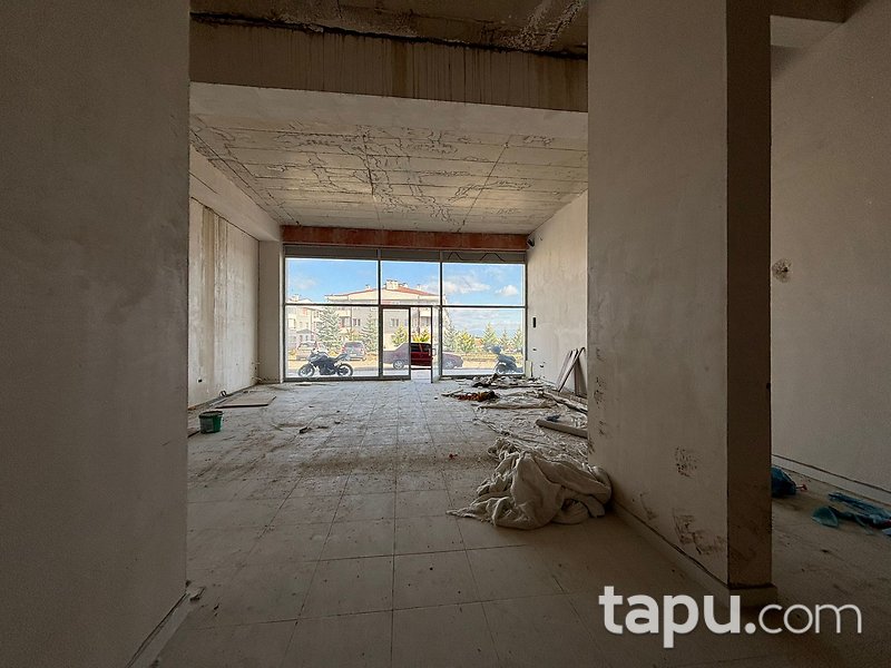 Bilecik Merkez Cemre Yaşam Sitesi'nde 180 m2 Dükkan (306529)