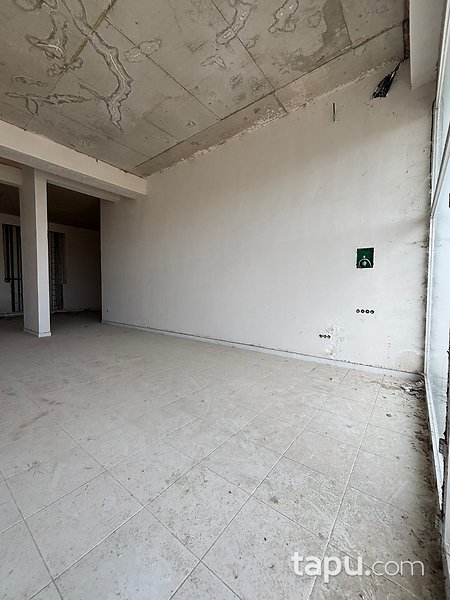 Bilecik Merkez Cemre Yaşam Sitesi'nde 180 m2 Dükkan (306530)