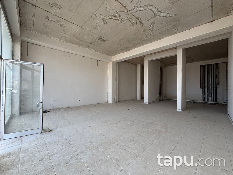 Bilecik Merkez Cemre Yaşam Sitesi'nde 180 m2 Dükkan (306530)