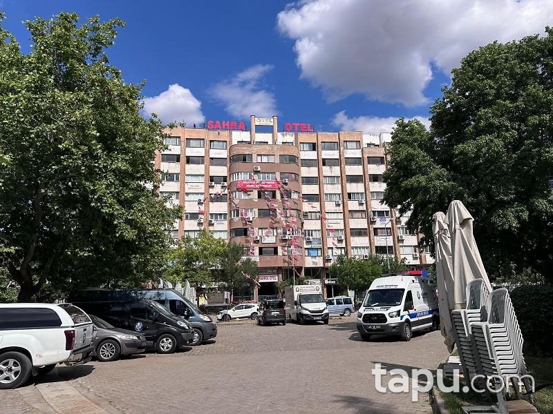 Manisa Salihli Akgül İş Hanı'nda 2 Adet Dükkan