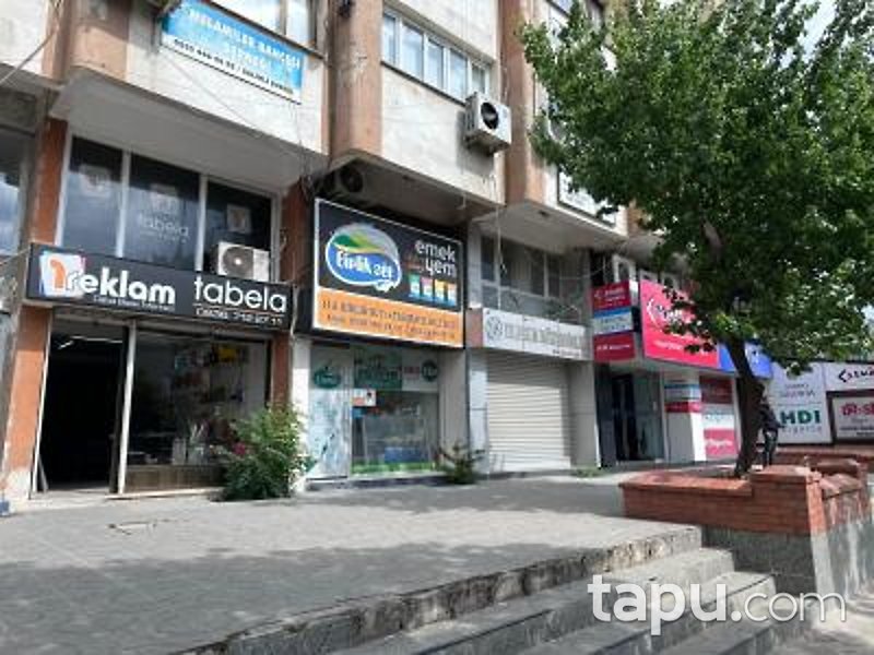 Manisa Salihli Akgül İş Hanı'nda 2 Adet Dükkan
