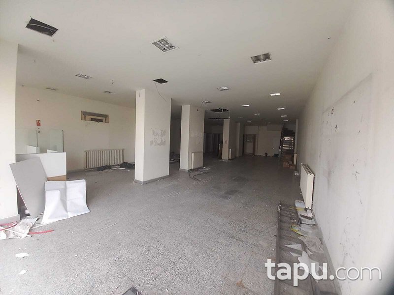 Babaeski Çarşı İçinde Küçük Cami Yanında 689 m2 2 Katlı Bina