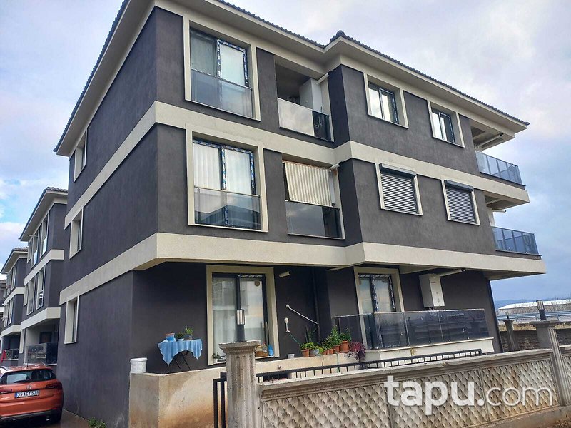 İzmir Bergama Fatih Mahallesi'nde 2+1 Daire