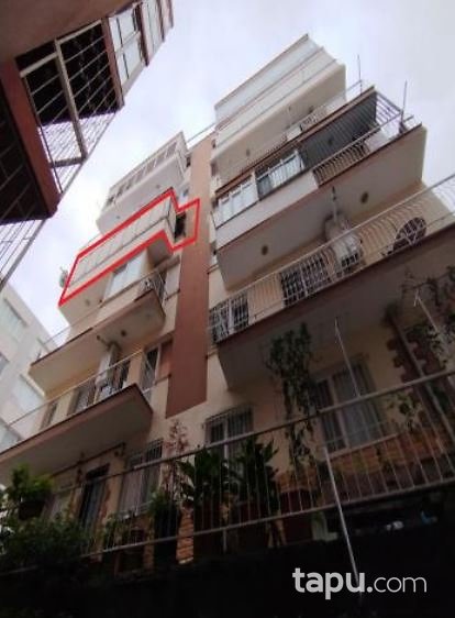 İzmir Konak Göztepe Mahallesi'nde 2+1 Daire