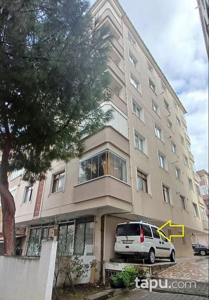 İstanbul Kartal Cevizli'de Hisseli 6 Katlı Bina