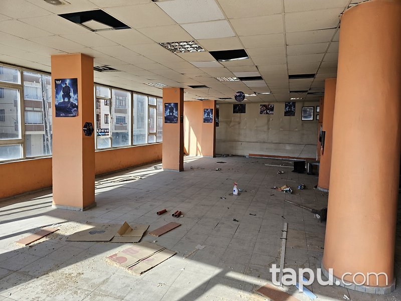 Ankara Yenimahalle Karşıyaka'da 165 m2 Dükkan (BS-03629)