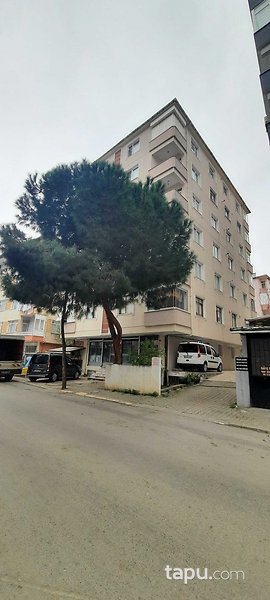 İstanbul Kartal Cevizli'de Hisseli 6 Katlı Bina
