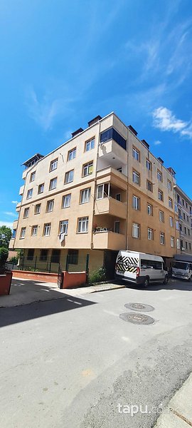 Pendik Güzelyalı'de Hisseli 4 Katlı Bina