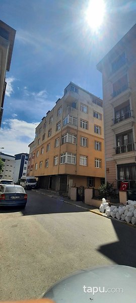 Pendik Güzelyalı'de Hisseli 4 Katlı Bina