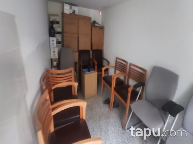Sakarya Pamukova Konak Caddesi'nde 521 m2 İş Yeri