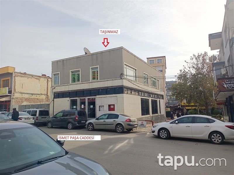 İzmir Torbalı İsmetpaşa Caddesi'nde 363 m2 İş Yeri