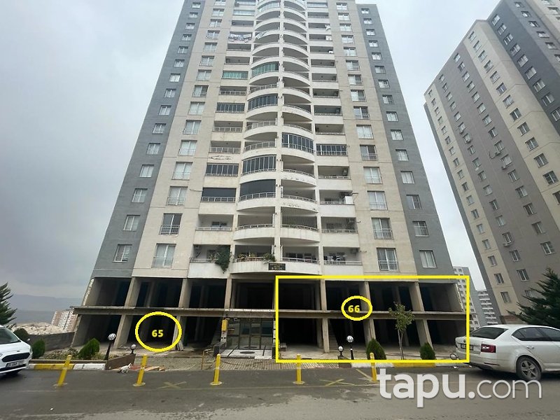 Artuklu Yalım Mahallesi'de Natamam 415 m2 Asma Kat İş Yeri
