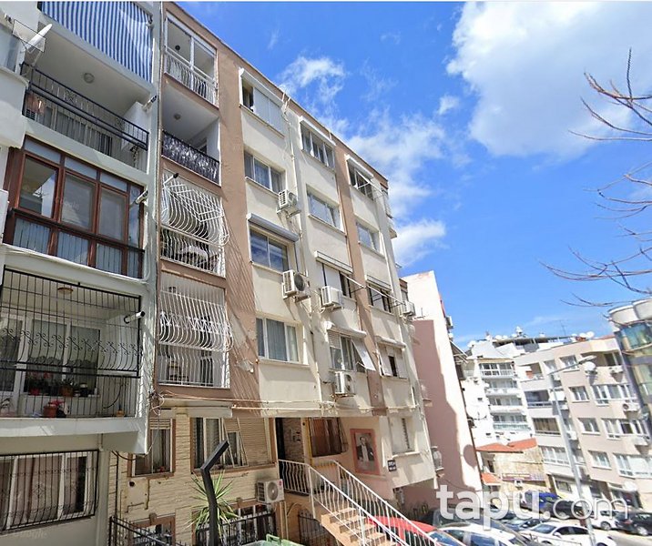 İzmir Konak Göztepe Mahallesi'nde 2+1 Daire